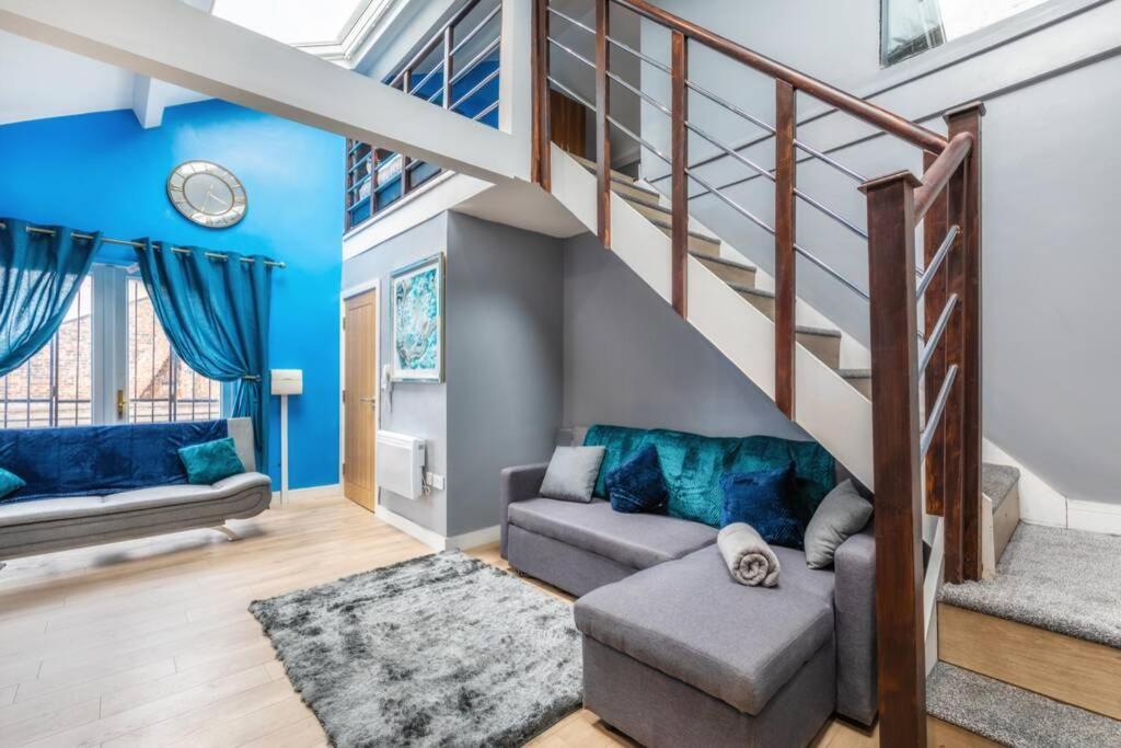 Darlington Luxury Penthouse Apartment Exterior photo