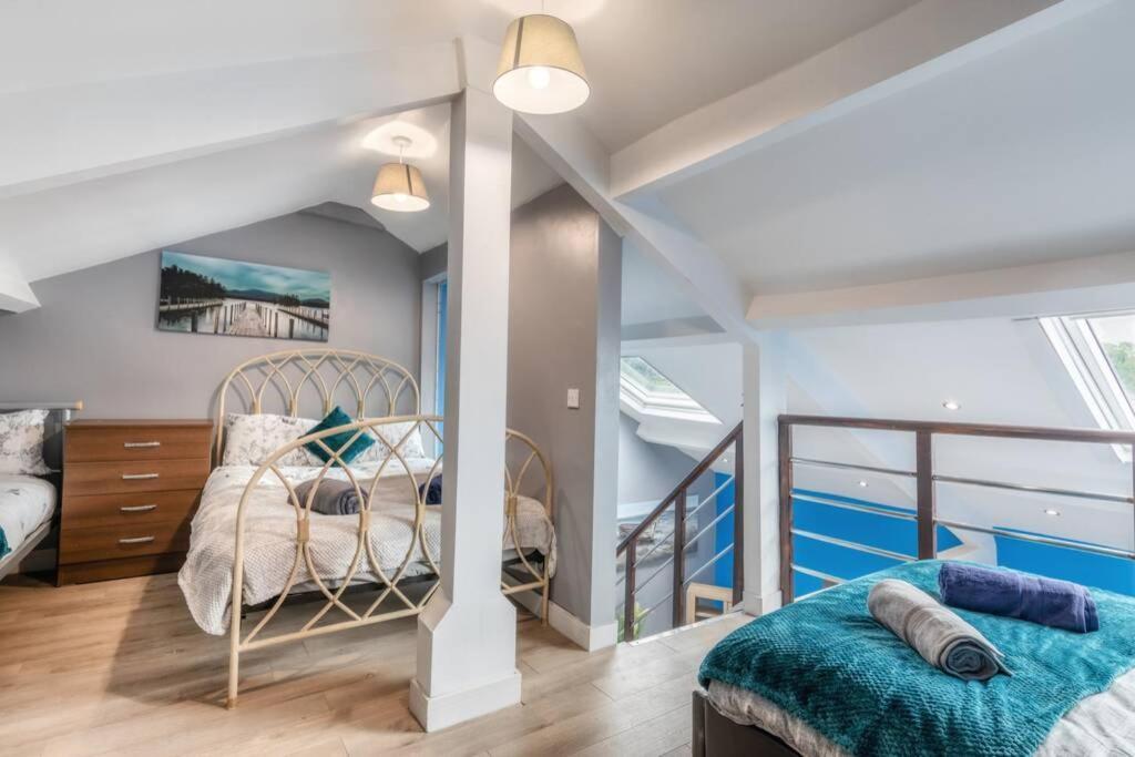 Darlington Luxury Penthouse Apartment Exterior photo