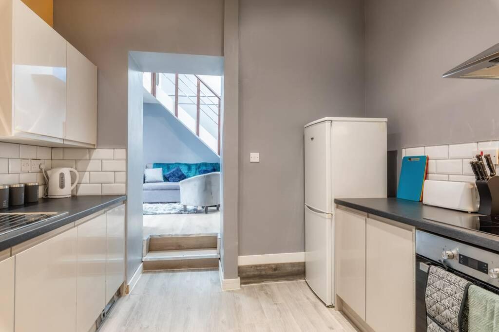Darlington Luxury Penthouse Apartment Exterior photo
